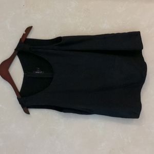St. John black camisole, 95% silk, size 12
